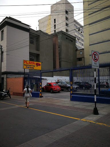 Estacionamiento Cantuarias Parking